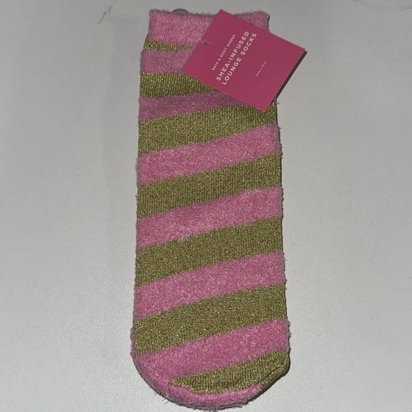 Bath & Body Works Champagne Toast Gift Set- Set of 7 - Picture 9 of 9